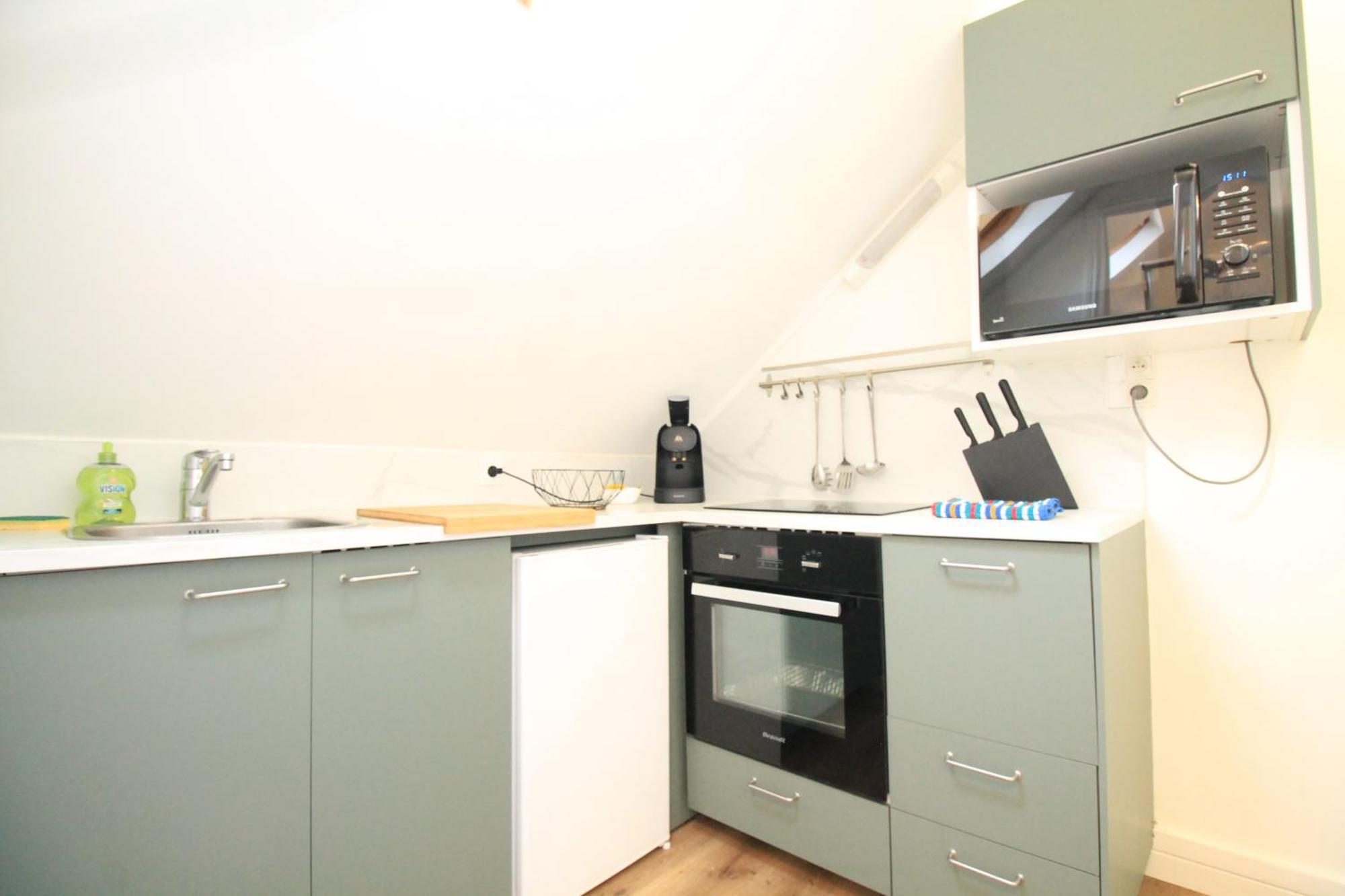 Disponible - Appartement Entier - 10Mn Rer B Aeroport Cdg - Paris Gare Du Nord, T11 Express, Le Bourget, Tout Equipe, Netflix Gratuit, 3 Personnes, 4Eme Etage, Escaliers, Parc Des Expositions, Parking Rue Gratuit Apres 19H Drancy Ngoại thất bức ảnh